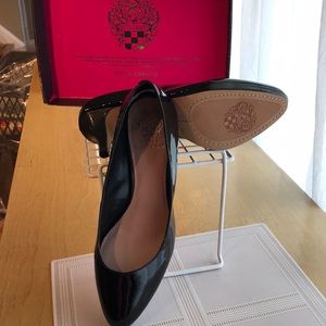 Black Vince Camuto heels
